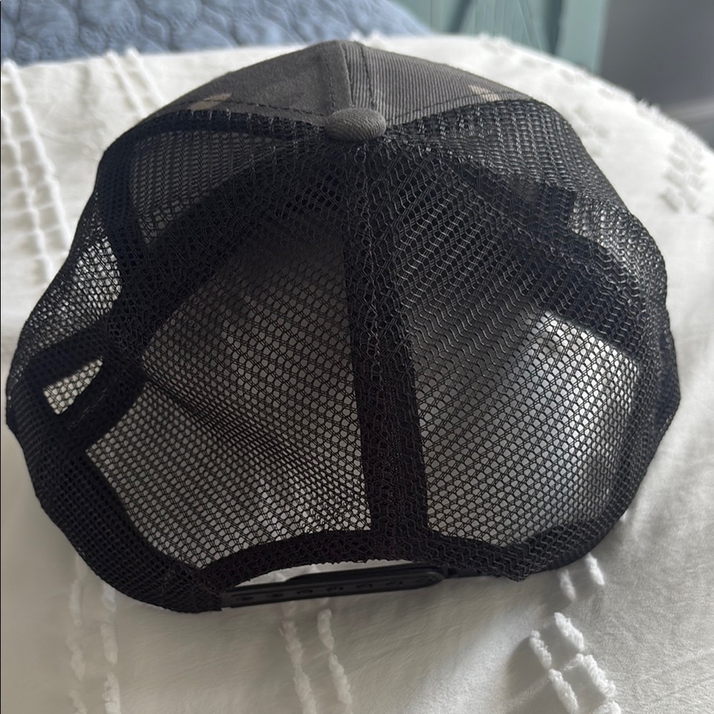 Camouflage Mesh Trucker Hat - Picture 4 of 5